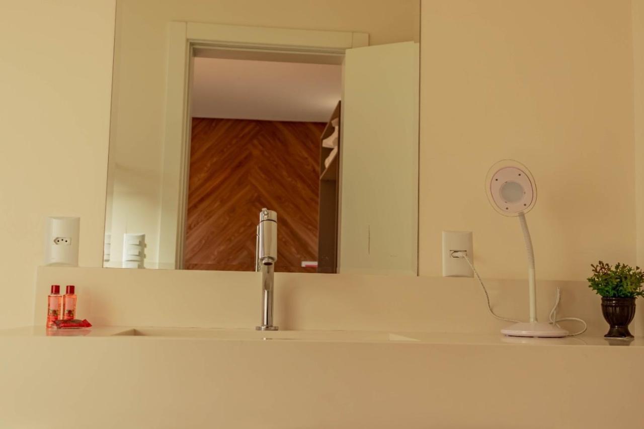 Morada Do Estaleiro Hotell Balneário Camboriú Eksteriør bilde